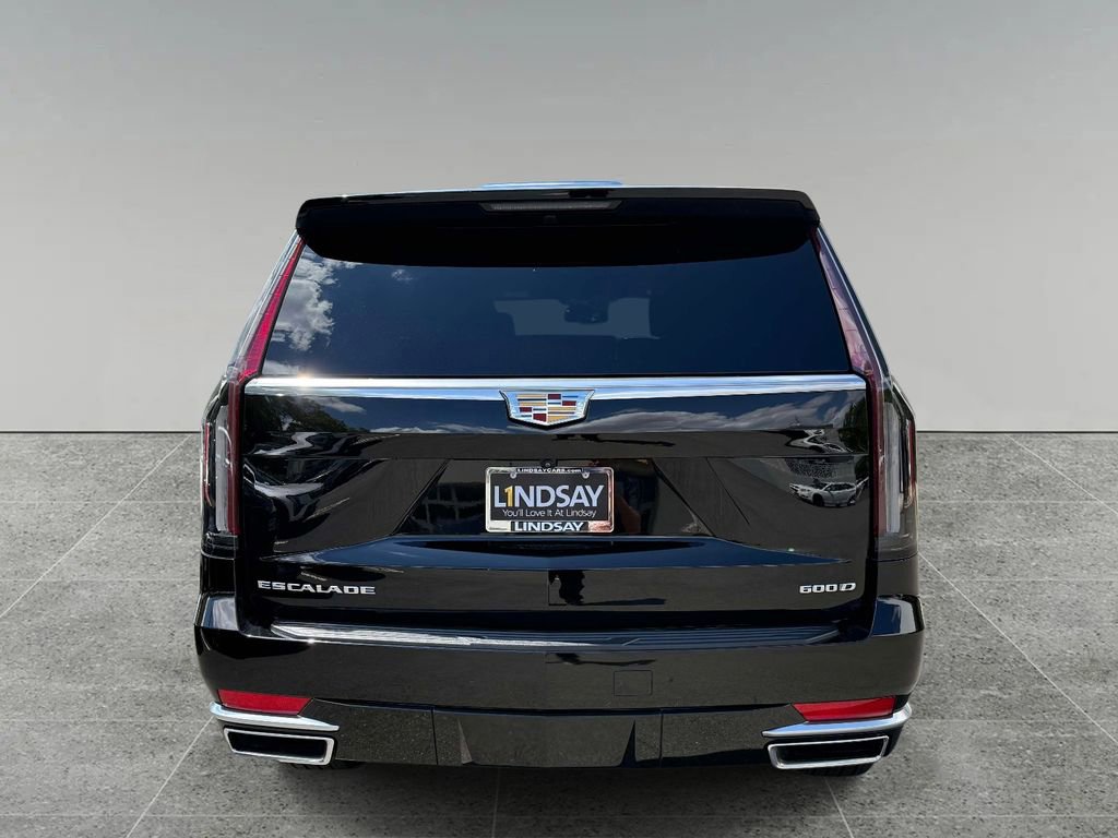 Used 2024 Cadillac Escalade ESV Luxury AWD/4WD image 11