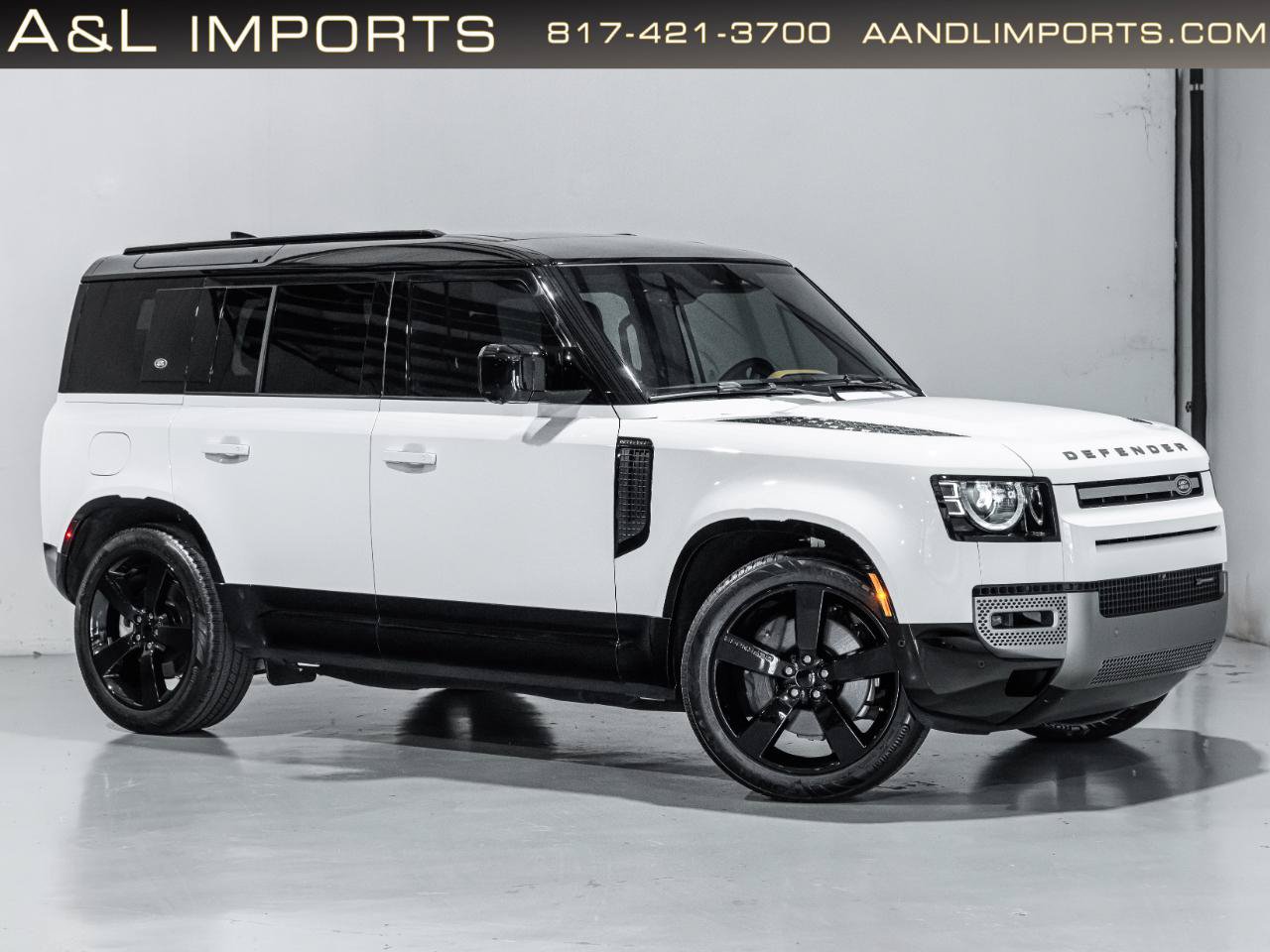 Used 2023 Land Rover Defender 110 X-Dynamic SE AWD/4WD image 35
