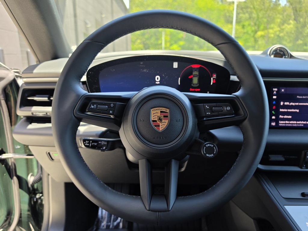 New 2026 Porsche Macan Electric RWD image 26