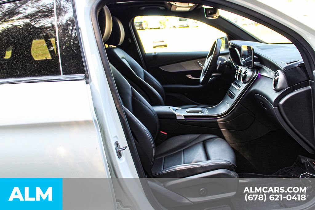 Used 2021 Mercedes-Benz GLC 300 4MATIC Coupe image 20