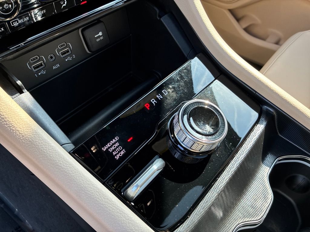 New 2025 Jeep Grand Cherokee Limited image 22