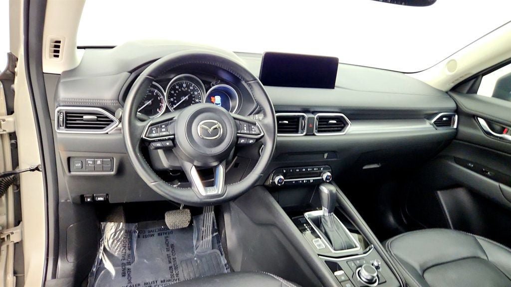 Used 2025 MAZDA CX-5 AWD 2.5 S w/ Preferred Package image 13