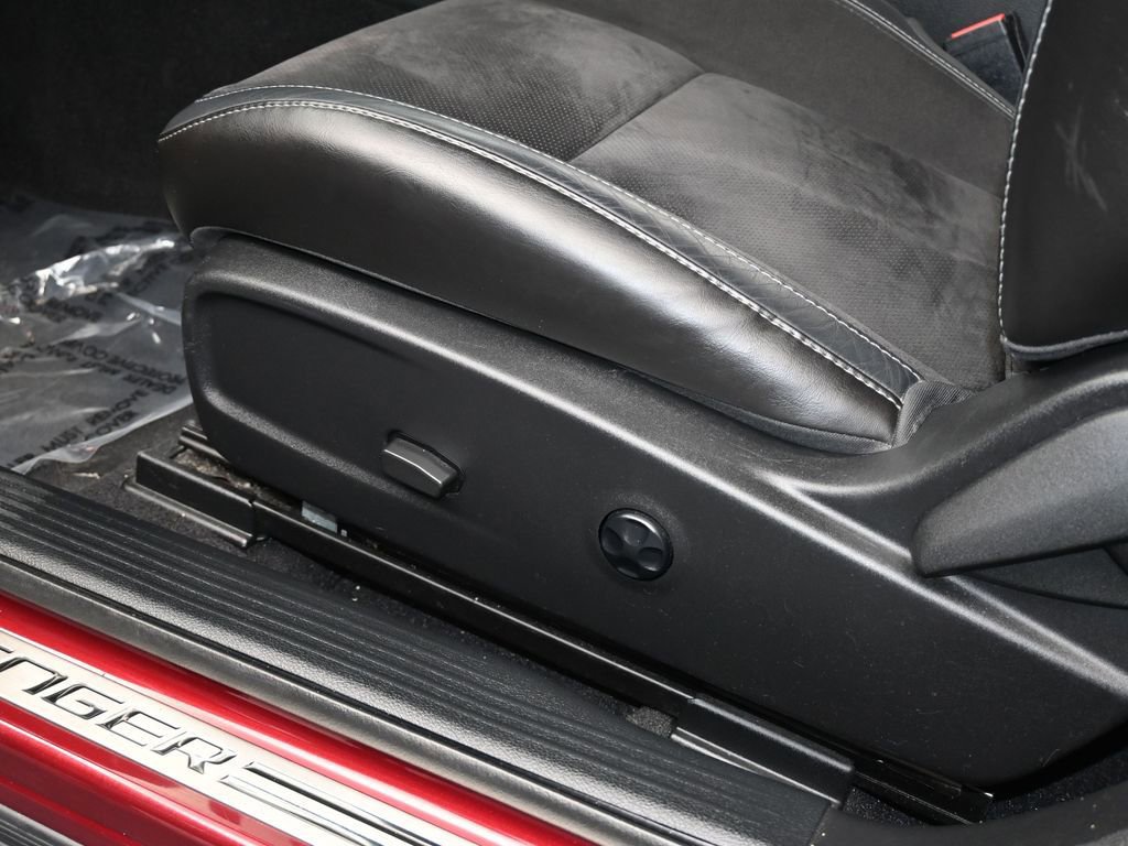 Used 2021 Dodge Challenger R/T Scat Pack w/ Plus Package image 12