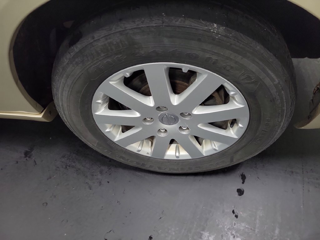 Used 2012 Chrysler Town & Country Touring-L w/ Driver Convenience Group FWD image 13