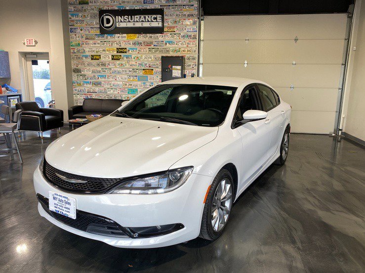 Used 2016 Chrysler 200 S w/ Navigation & Sound Group I image 4