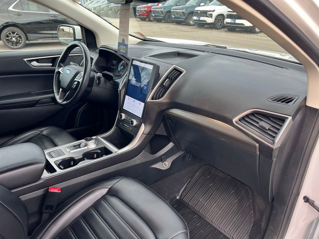 Used 2022 Ford Edge SEL w/ Convenience Package image 26