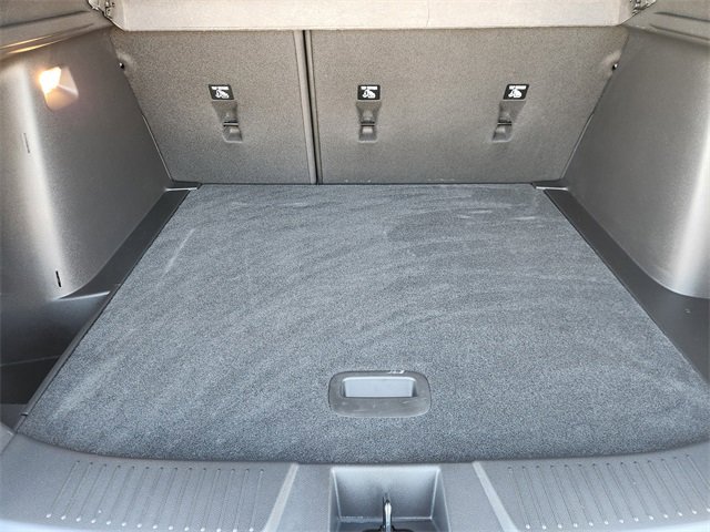 Used 2024 Chevrolet Trax RS w/ Driver Confidence Package image 32