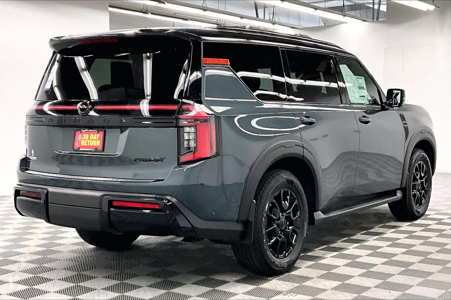 New 2026 Nissan Armada PRO-4X AWD/4WD image 18