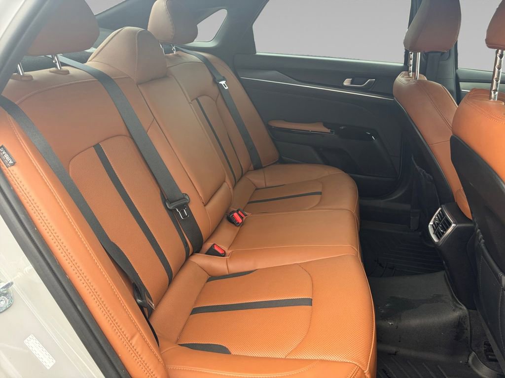 Used 2023 Kia K5 GT FWD image 16