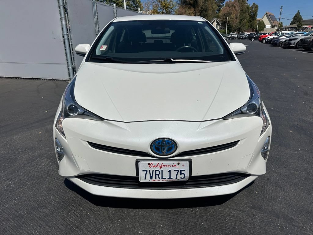 Used 2016 Toyota Prius Three Touring FWD image 7