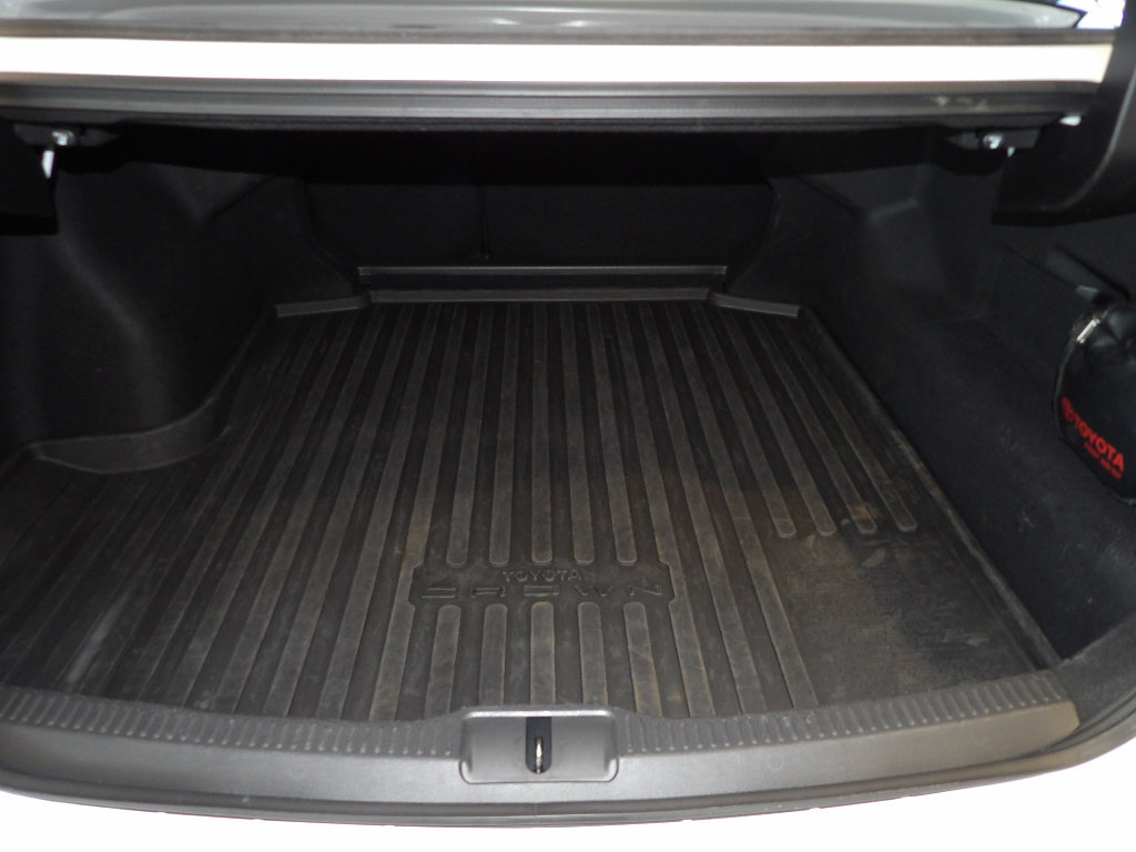 Used 2023 Toyota Crown XLE image 19