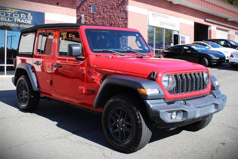 Used 2024 Jeep Wrangler Unlimited Sport AWD/4WD image 7