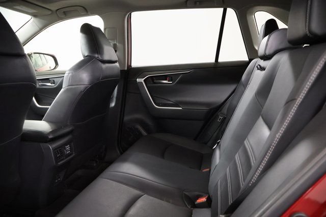 Used 2022 Toyota RAV4 Limited AWD/4WD image 31