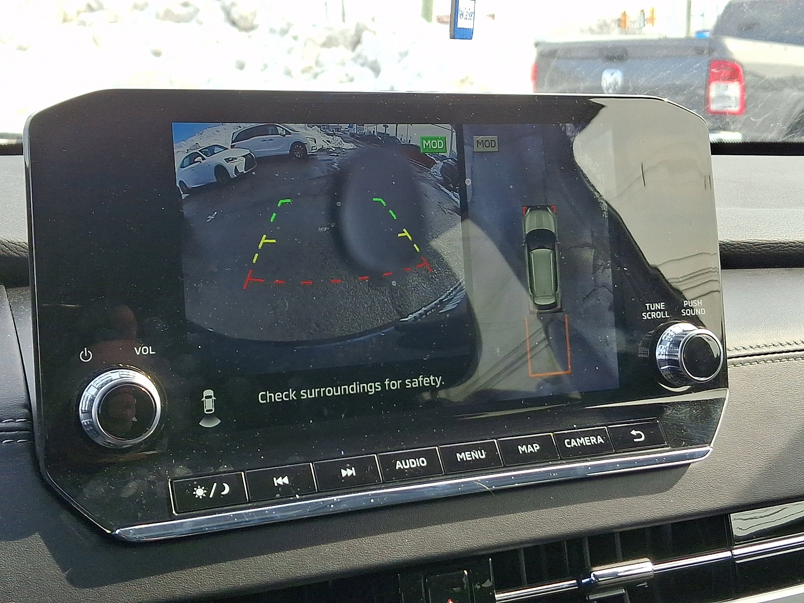 Used 2024 Mitsubishi Outlander SE image 20