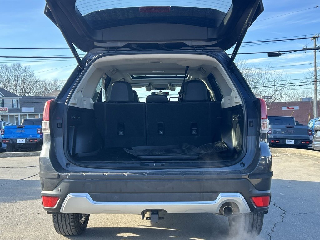 Used 2019 Subaru Forester Touring image 33