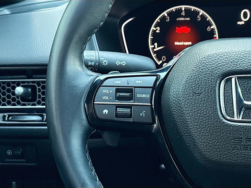 Used 2025 Honda Civic Sport image 11