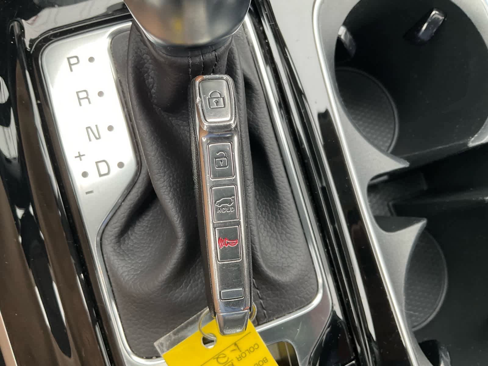 Used 2023 Kia Carnival SX Prestige FWD image 36