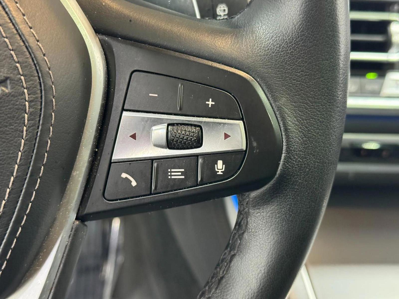 Certified 2023 BMW X5 xDrive45e w/ Climate Comfort Package image 34