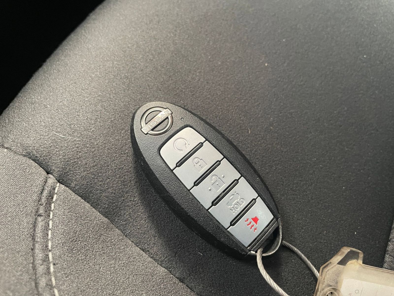 Used 2025 Nissan Altima 2.5 SV FWD image 25