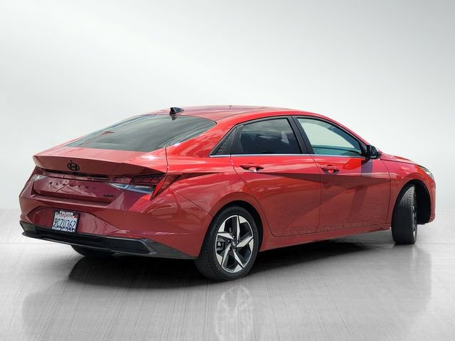 Used 2023 Hyundai Elantra Limited w/ Cargo Package FWD image 4