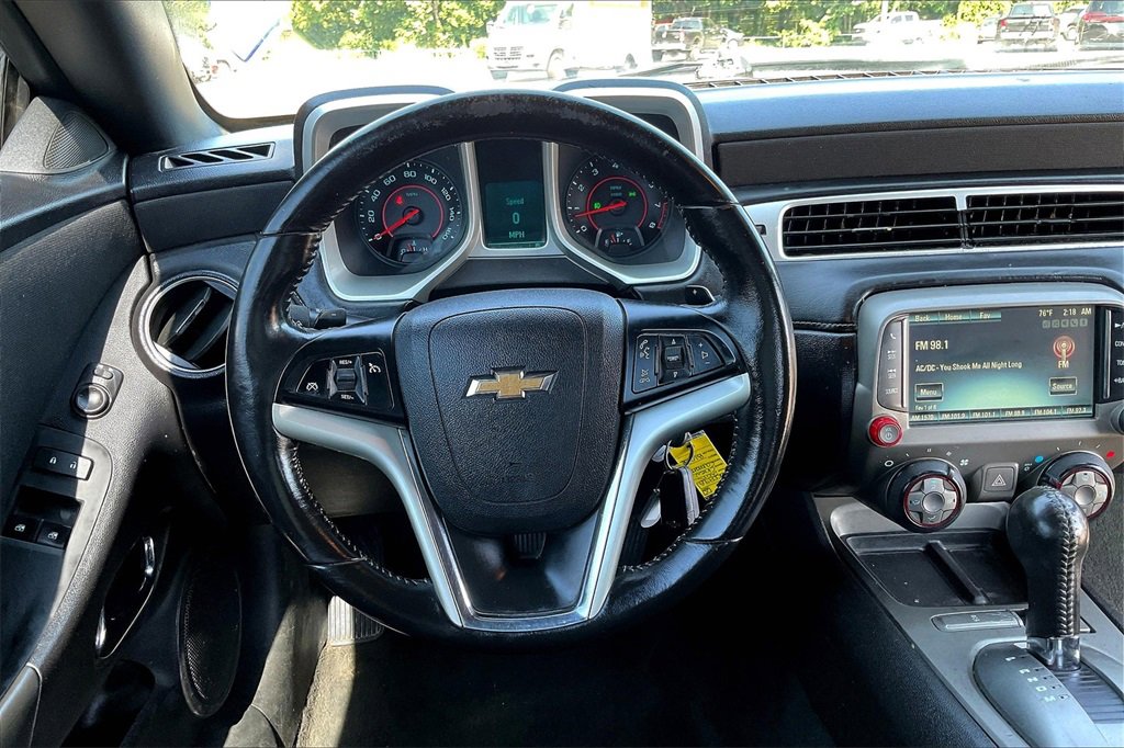 Used 2015 Chevrolet Camaro LT w/ Rear Vision Package image 5