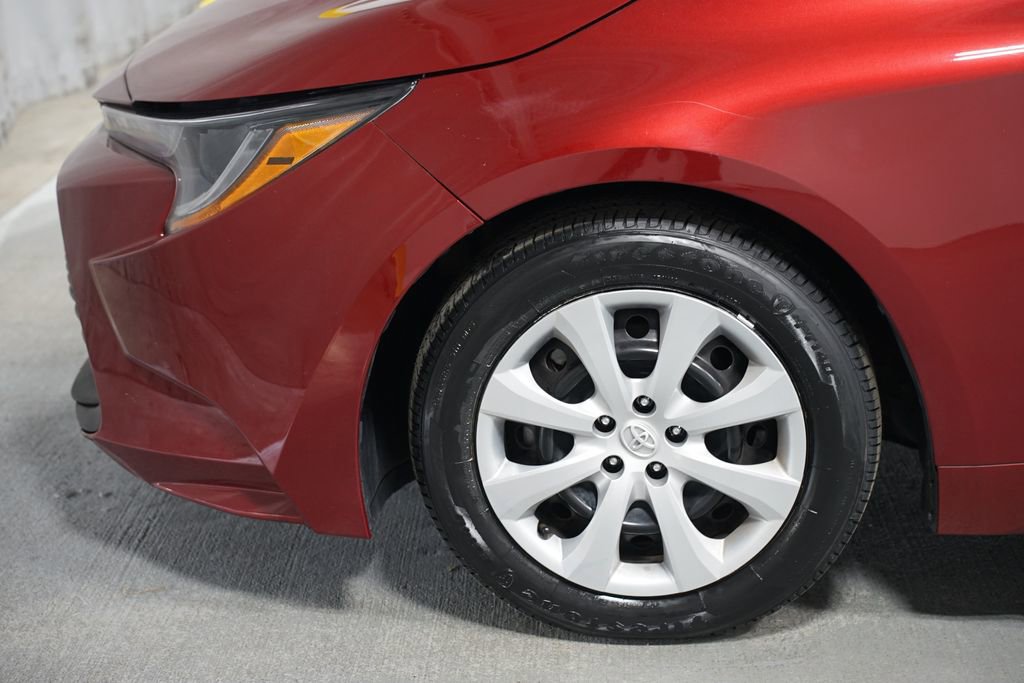 Certified 2023 Toyota Corolla LE image 5