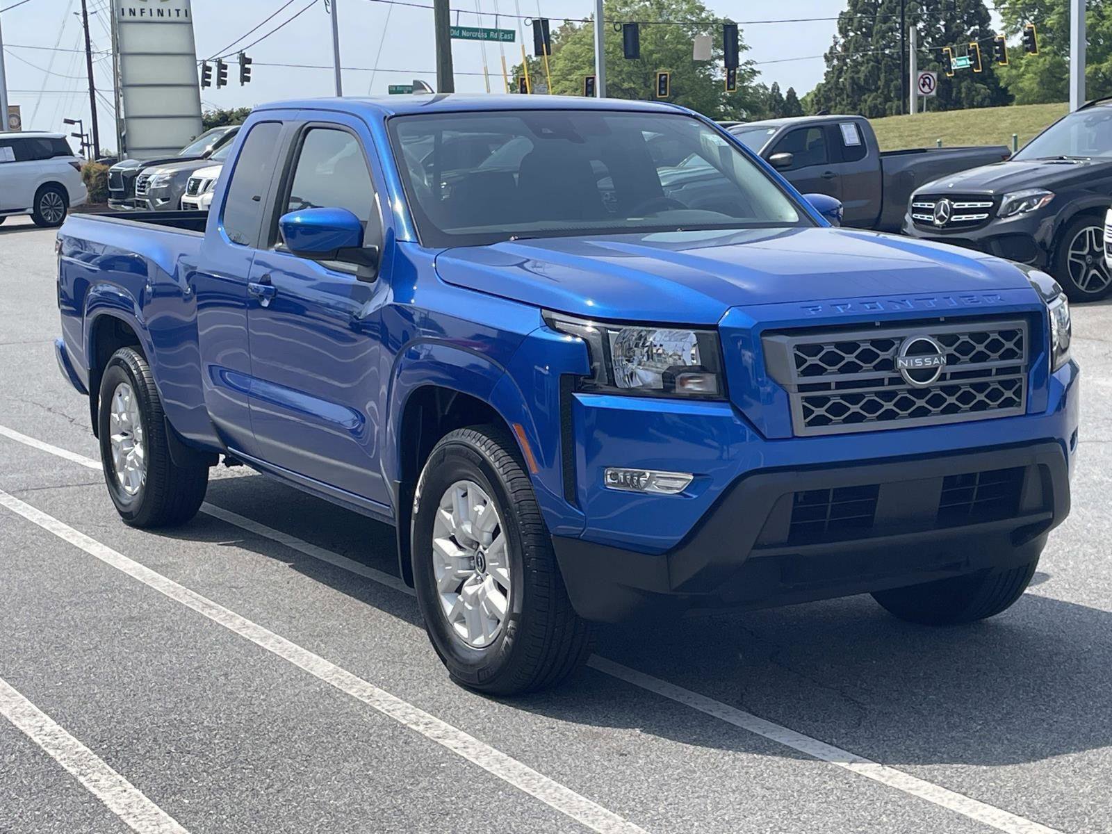 Used 2024 Nissan Frontier SV w/ SV Convenience Package image 5