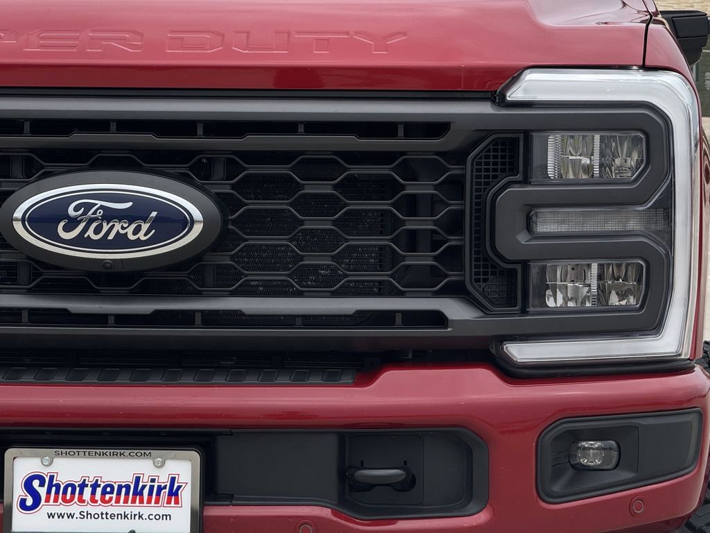 Used 2023 Ford F250 Lariat w/ Lariat Ultimate Package image 8