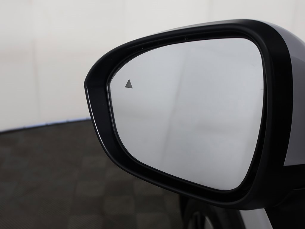 New 2026 Mitsubishi Outlander SE image 38