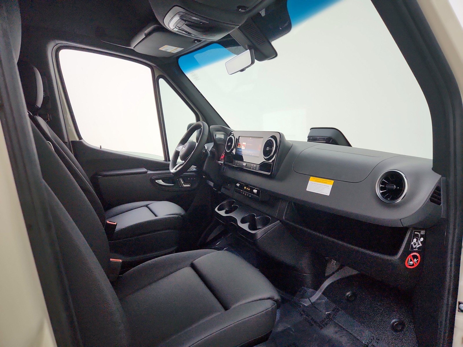 New 2026 Mercedes-Benz Sprinter 2500 image 17