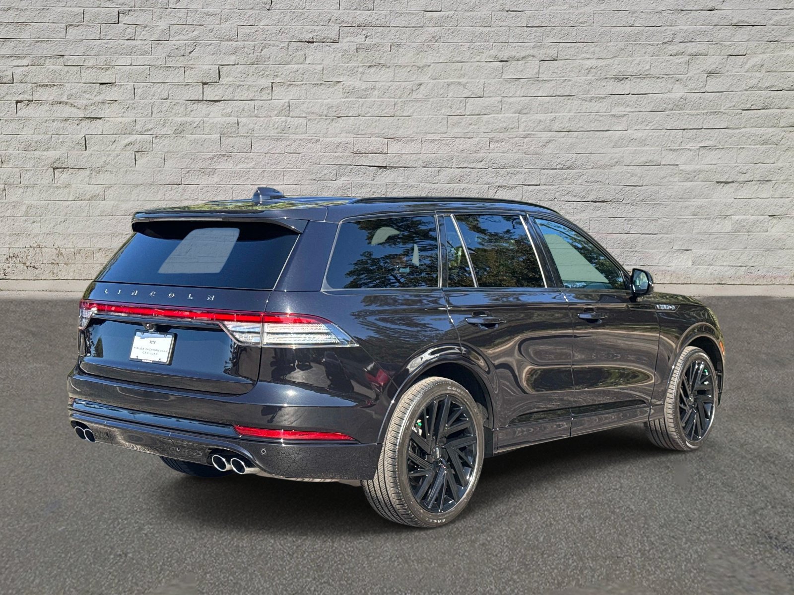 Used 2025 Lincoln Aviator Black Label w/ Jet Appearance Package AWD/4WD image 5