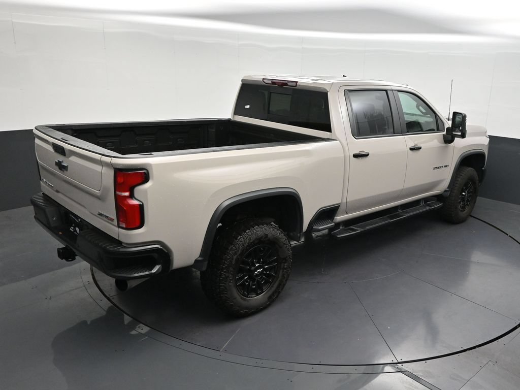 Used 2026 Chevrolet Silverado 2500 ZR2 AWD/4WD image 20