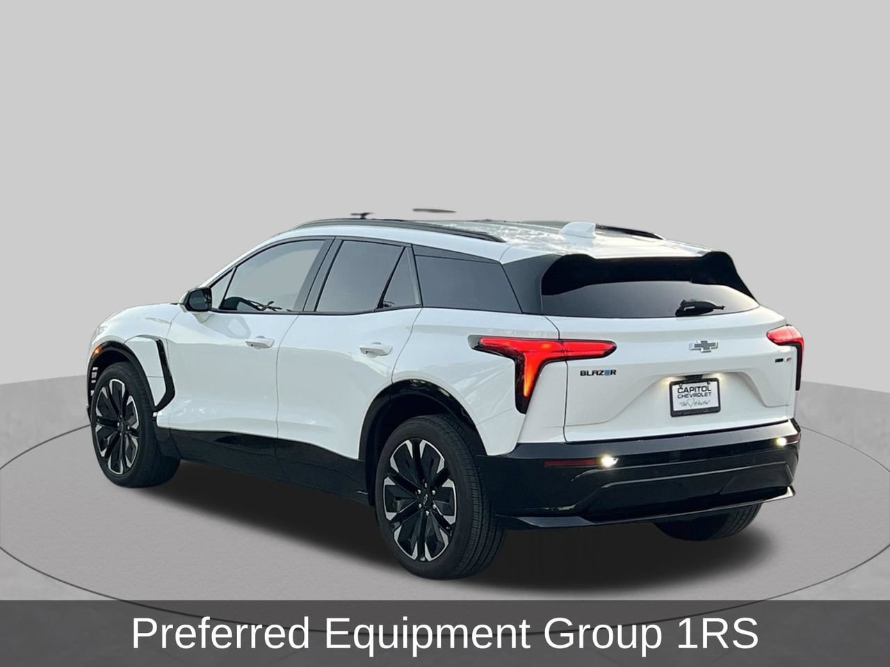 Used 2024 Chevrolet Blazer EV RS AWD/4WD image 3