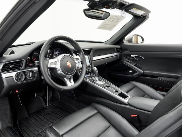 Used 2014 Porsche 911 Carrera image 4