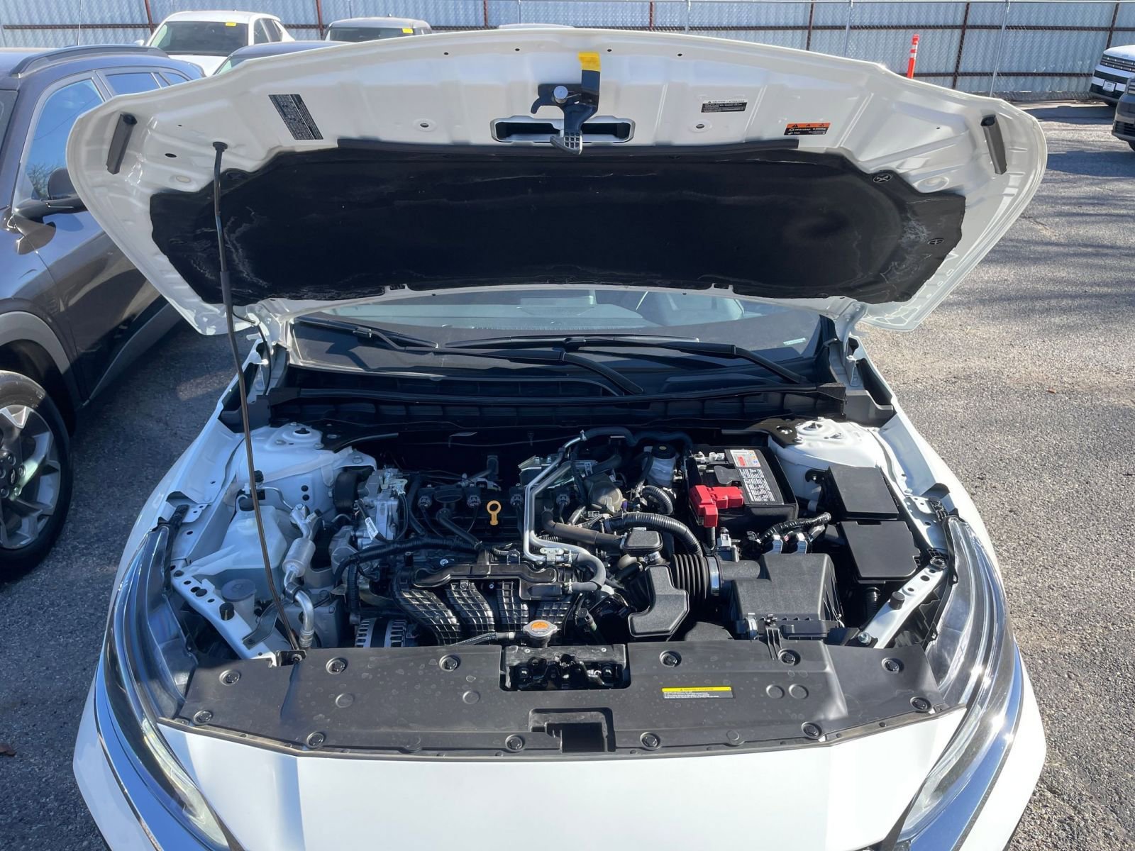 Used 2025 Nissan Altima 2.5 SV image 33