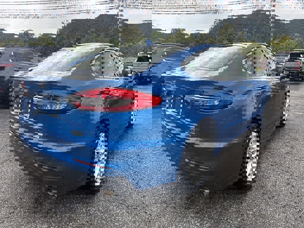 Used 2019 Ford Fusion SEL image 11