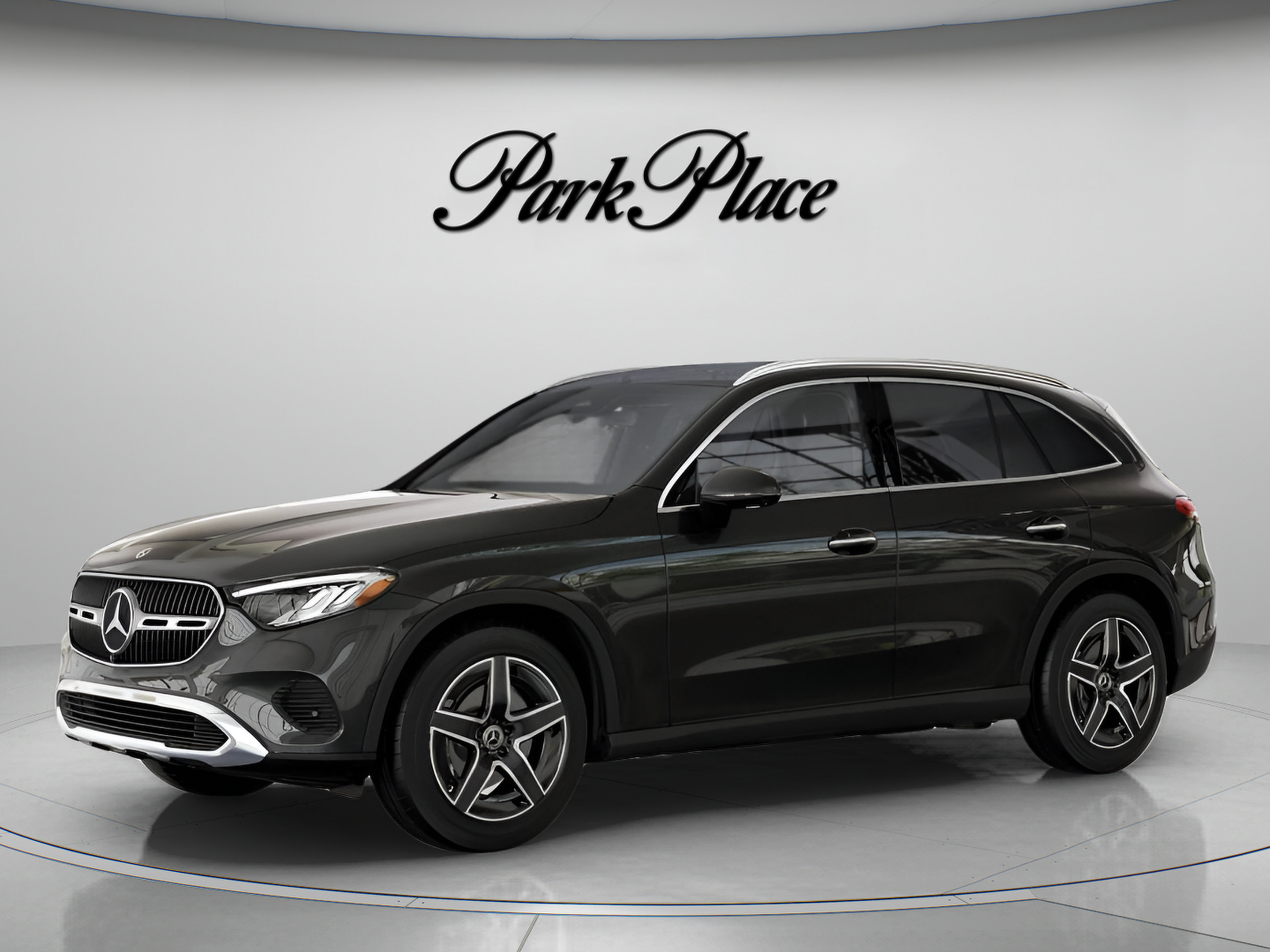 Certified 2026 Mercedes-Benz GLC 300 4MATIC image 2