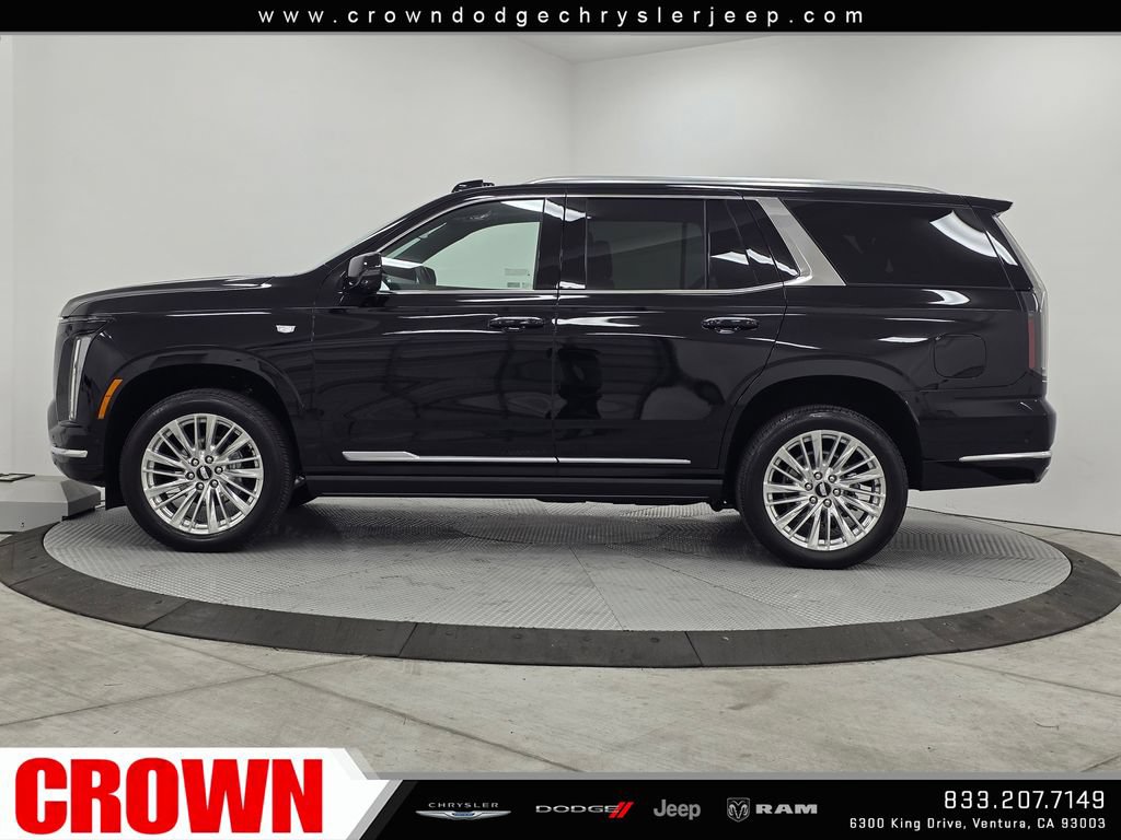 Used 2026 Cadillac Escalade Luxury AWD/4WD image 4