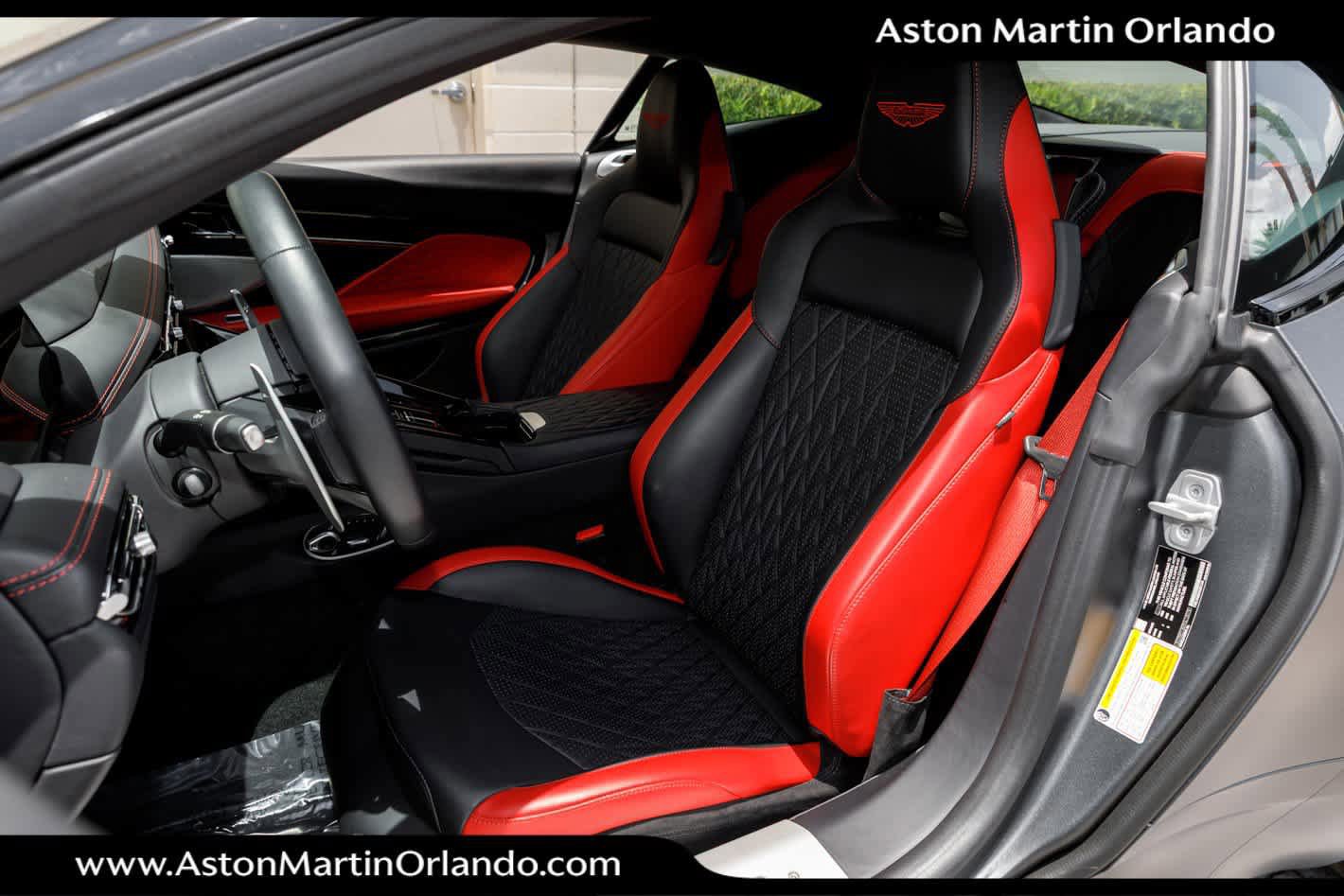 Used 2024 Aston Martin DB12 Coupe RWD image 12