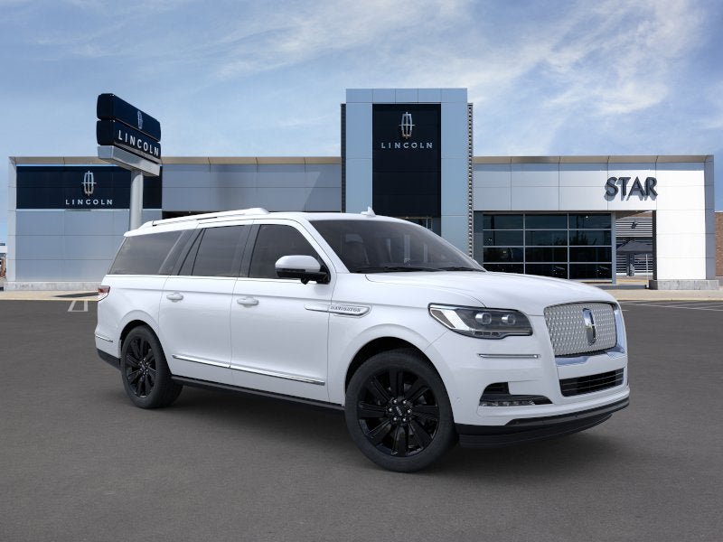 New 2023 Lincoln Navigator L Reserve AWD/4WD image 7