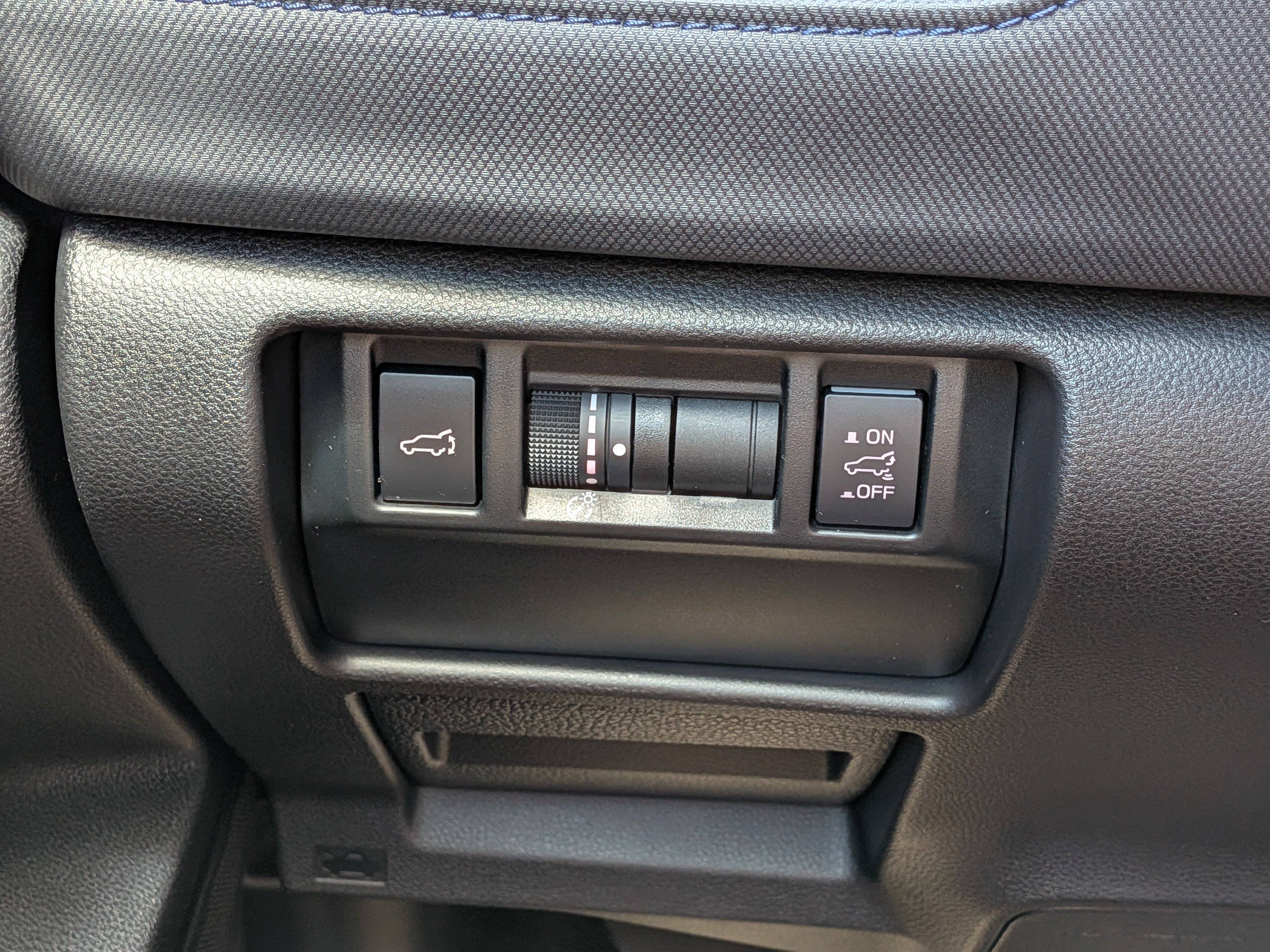 Used 2026 Subaru Forester Premium AWD/4WD image 25