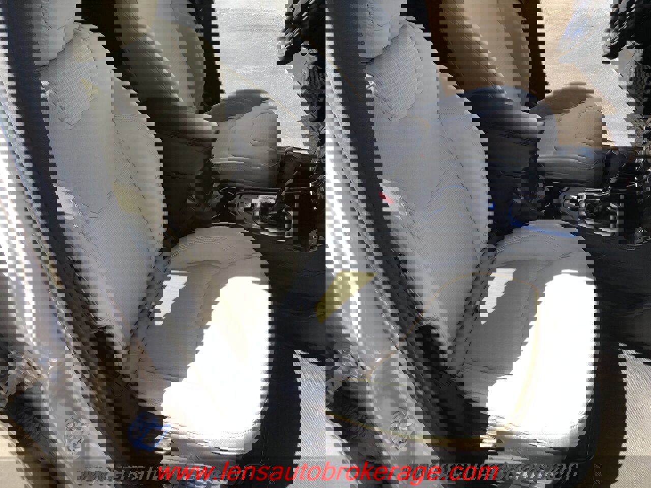 Used 2015 Jeep Cherokee Latitude w/ Comfort/Convenience Group image 22