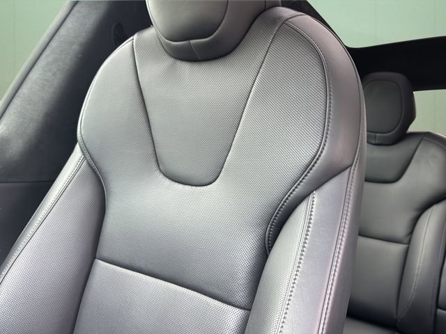 Used 2021 Tesla Model S Plaid image 46