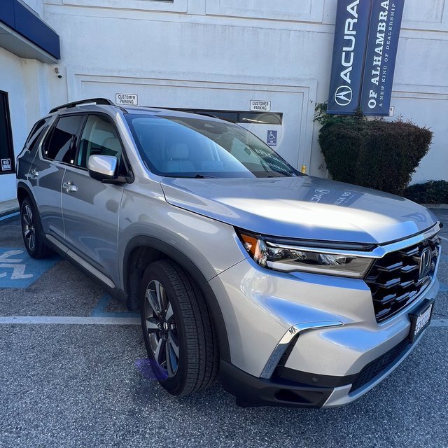 Used 2023 Honda Pilot Elite
