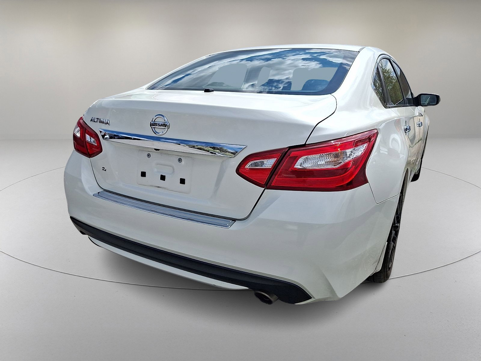 Used 2017 Nissan Altima 2.5 S w/ Power Driver Seat Package image 8