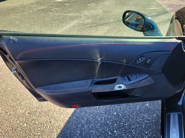 Used 2012 Chevrolet Corvette Convertible w/ 4LT Preferred Equipment Group image 10