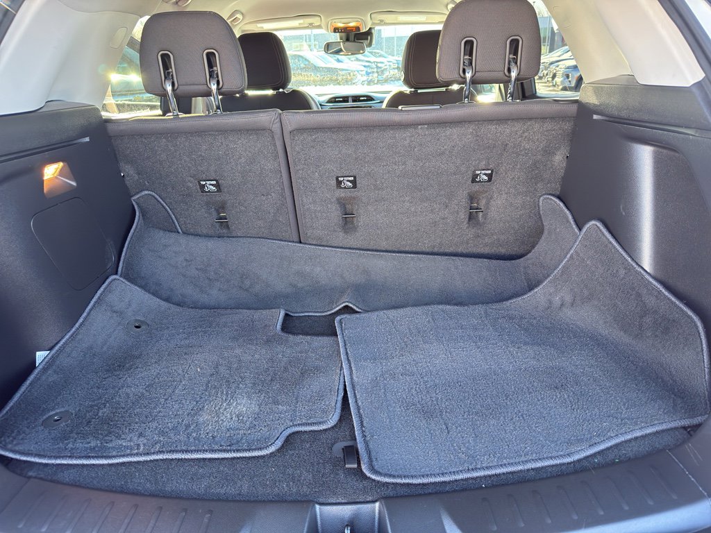 Used 2023 Chevrolet TrailBlazer LT w/ Convenience Package image 35