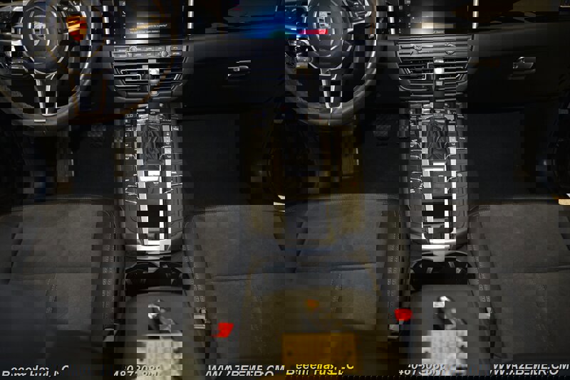 Used 2020 Porsche Macan S image 15