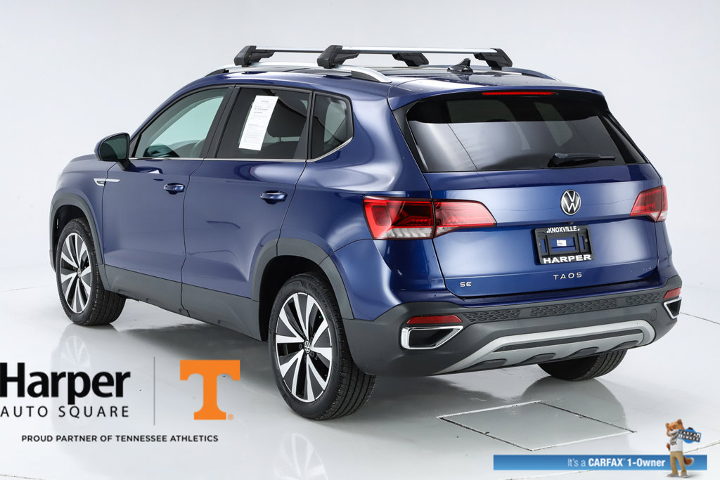 Used 2023 Volkswagen Taos SE w/ Panoramic Sunroof Package FWD image 45