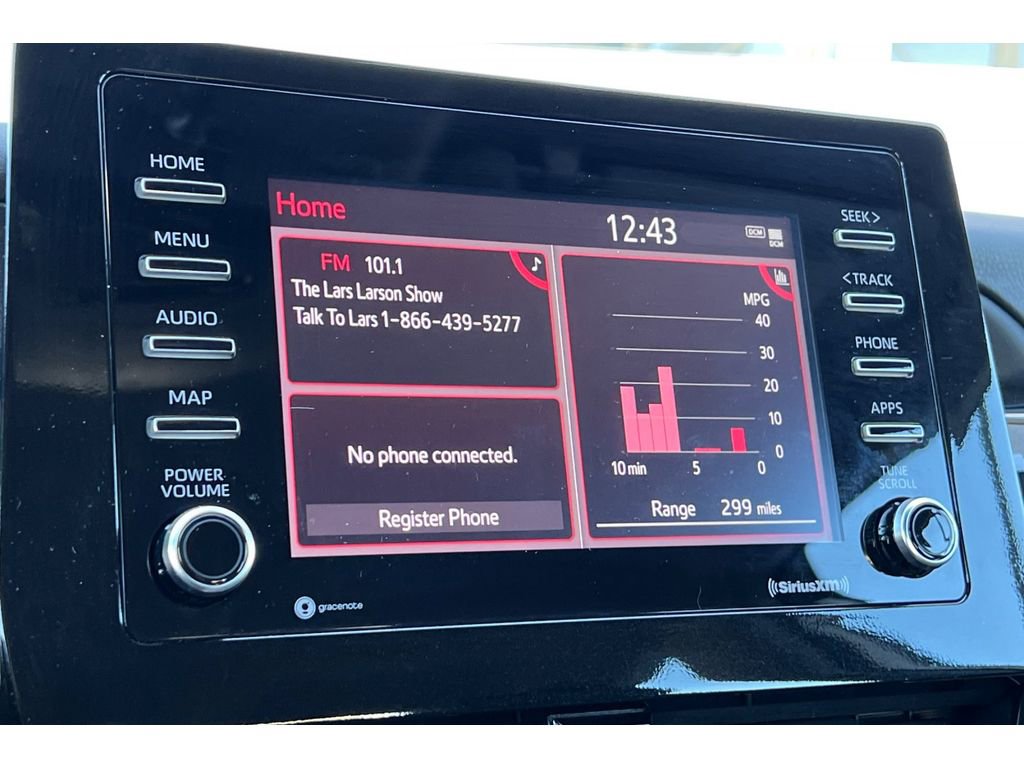 Used 2024 Toyota Camry LE image 19